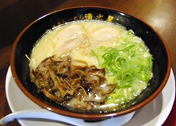 博多らーめん 清水屋